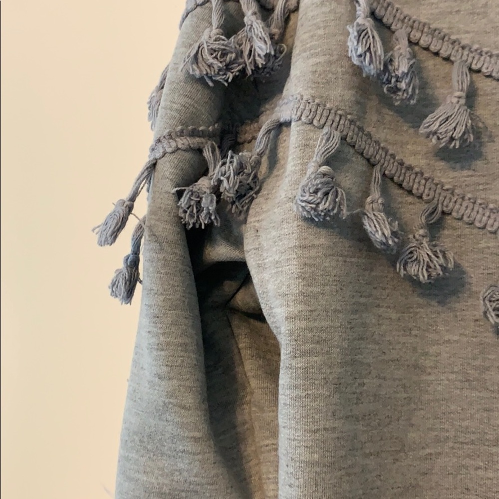 Sweater - Picture 5 of 6